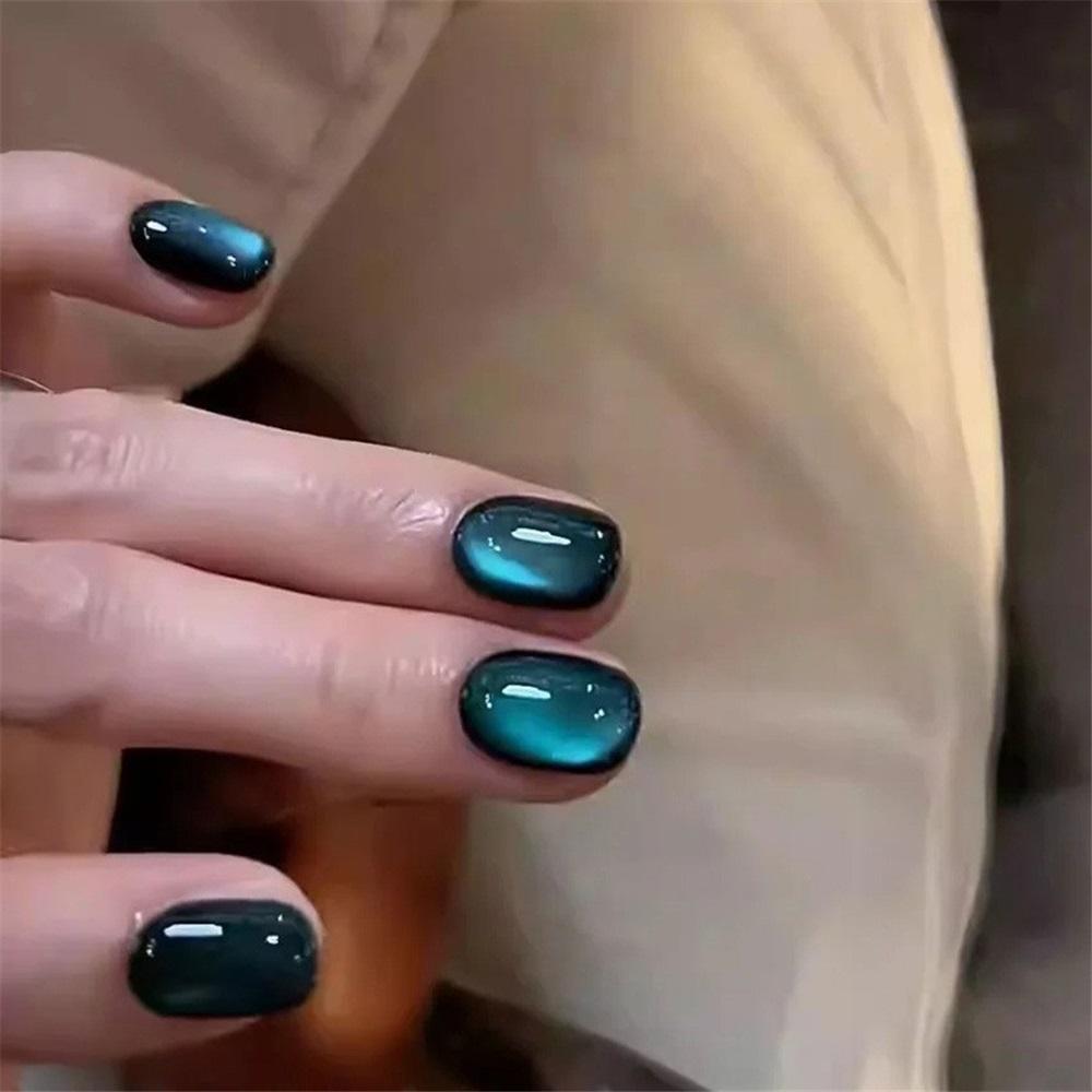 Cat-eye Wearable Nail Patches Ins Style Handmade Manicure Patches Fake Nails New Year Red Environmental Protection
