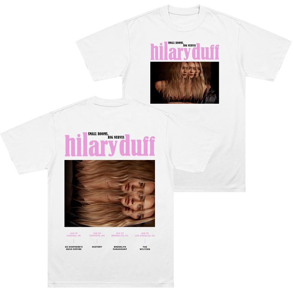 

Хіларі Дафф Футболки з туру SMALL ROOMS,BIG NERVES 2026 100% Бавовна З коротким рукавом Чоловічі та Жіночі Естетичний Комфортний Одяг L