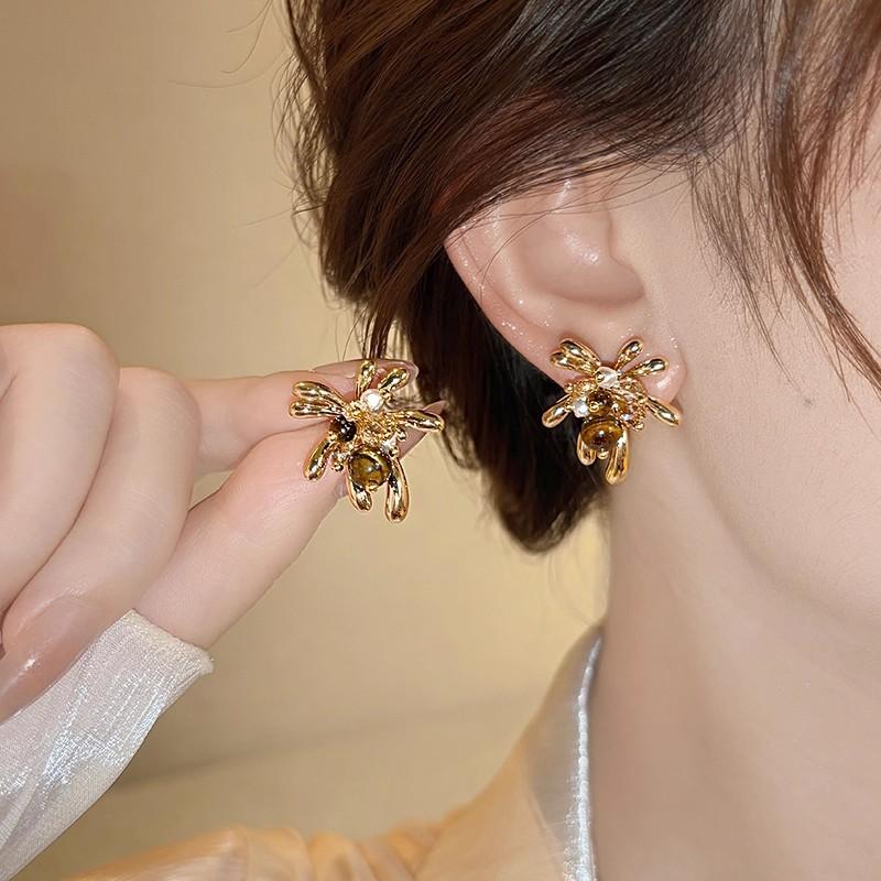 Maillard golden fireworks stud earrings explosive earrings unique autumn and winter ear jewelry