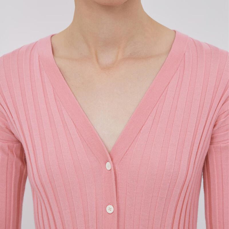 LESS Fall 2023 V-Neck Slim-Fit Knit Sweater