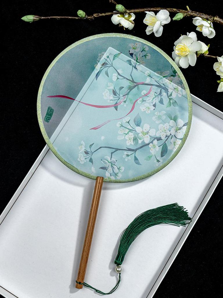 Translucent Ancient Style Round Dance Fan for Hanfu Costumes - Women's Classical Chinese Craft Fan