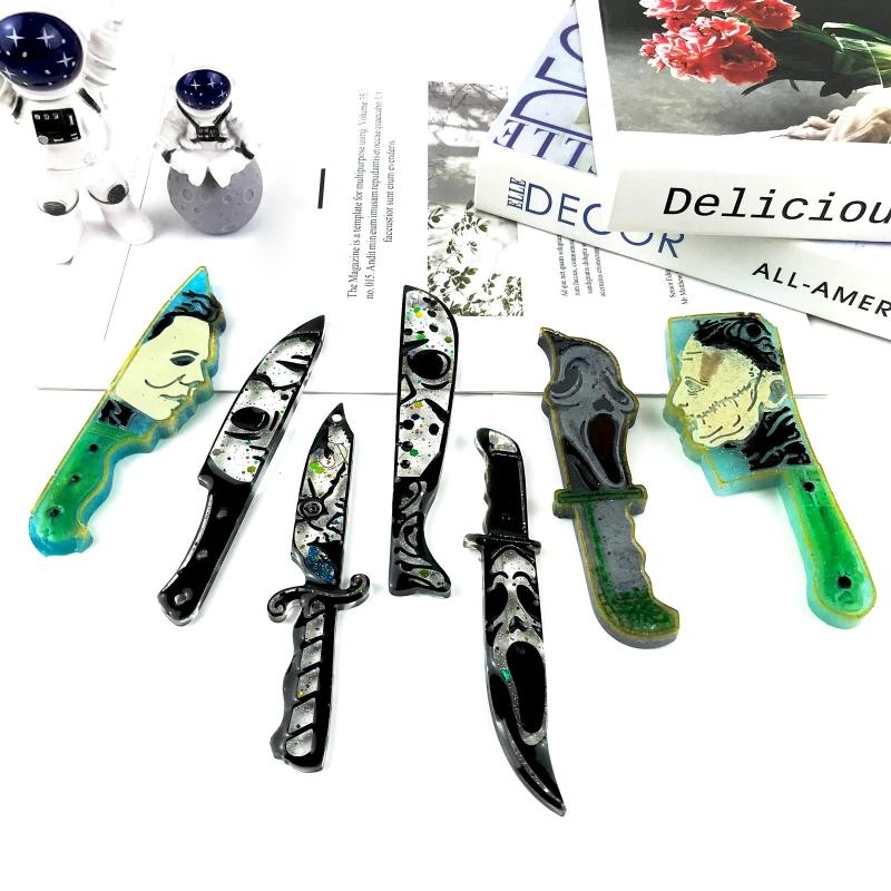 Shiny Glossy Halloween Dagger Ornaments Silicone Epoxy Resin Mold DIY Keychain Pendant Jewelry for Valentine Gift Craft