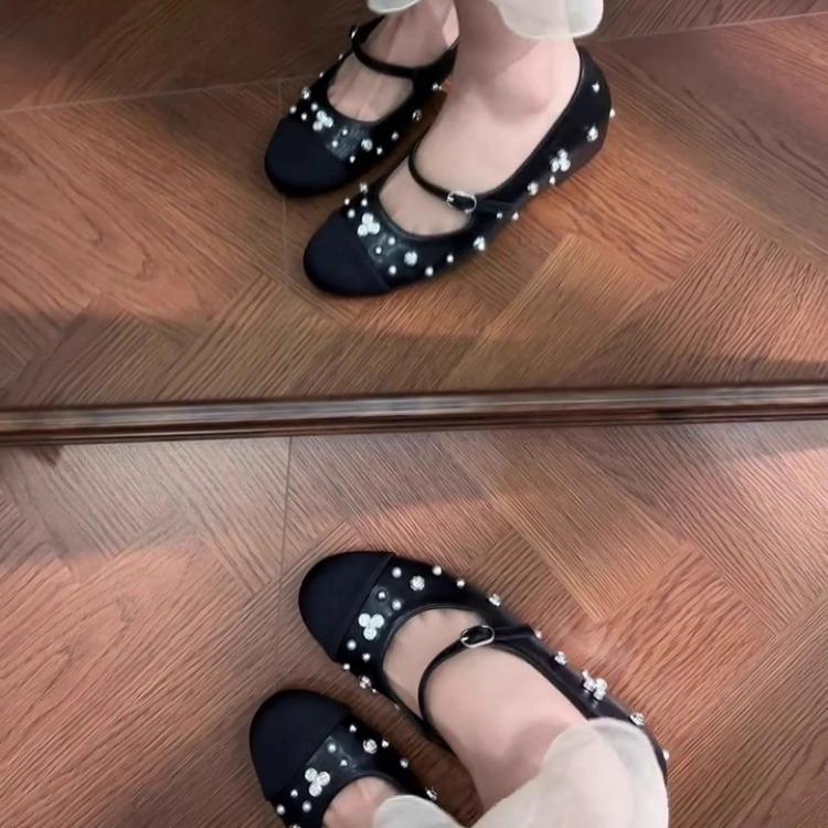 Sheepskin Version~ French Retro Woven Flat-soled Single Shoes Women's 2025 New Beautiful One-word Buckle Shallow Mouth Mary Jane Shoes