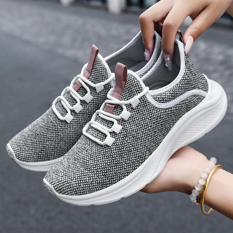 Shoes women's versatile and popular women's casual sports shoes breathable walking net shoes soft sole comfortable flying woven women's shoes