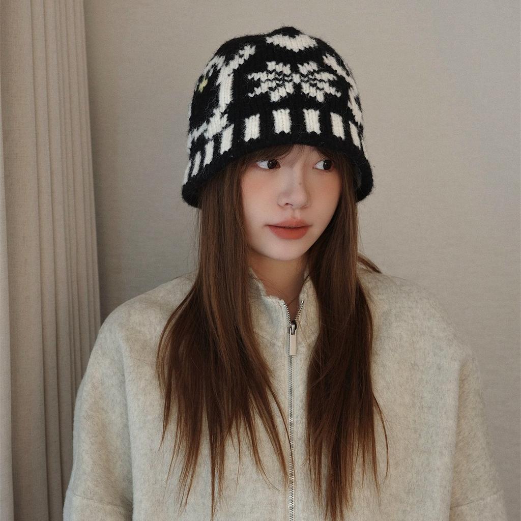 Knitted Hat for Women with Big Head Circumference Small Face  Versatile Woolen Hat  Autumn and Winter Warm Ear Protection Hat