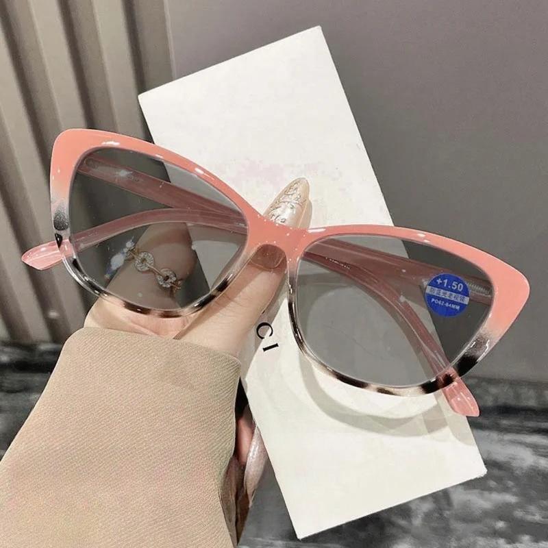 Fashionable and Personalized Cat Eye Presbyopia Sunglasses Female Elegant Color Blocking Anti UV and Anti Blue Light Glasses