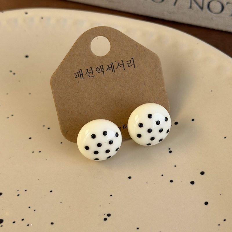 French Style Retro Luxury Black and White Polka Dot Earrings for Women Lady Elegant Earrings Daily Banquet Wedding Jewelry Gifts