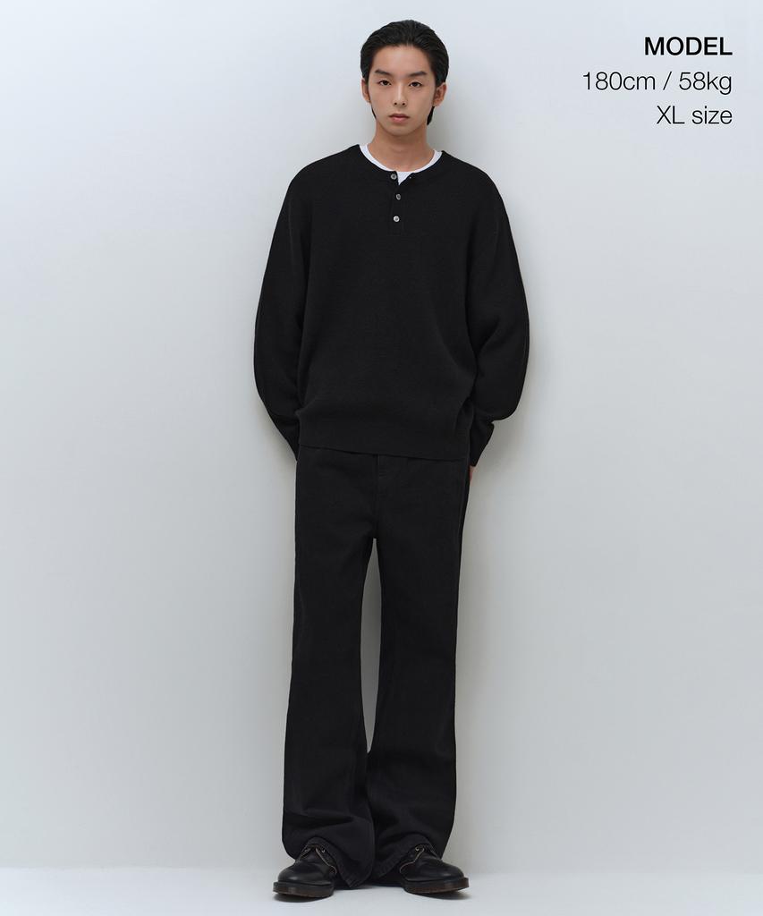 Musinsa Standard [Victoria Wool] Jersey de canalé minimalista con cuello Henley [Negro]