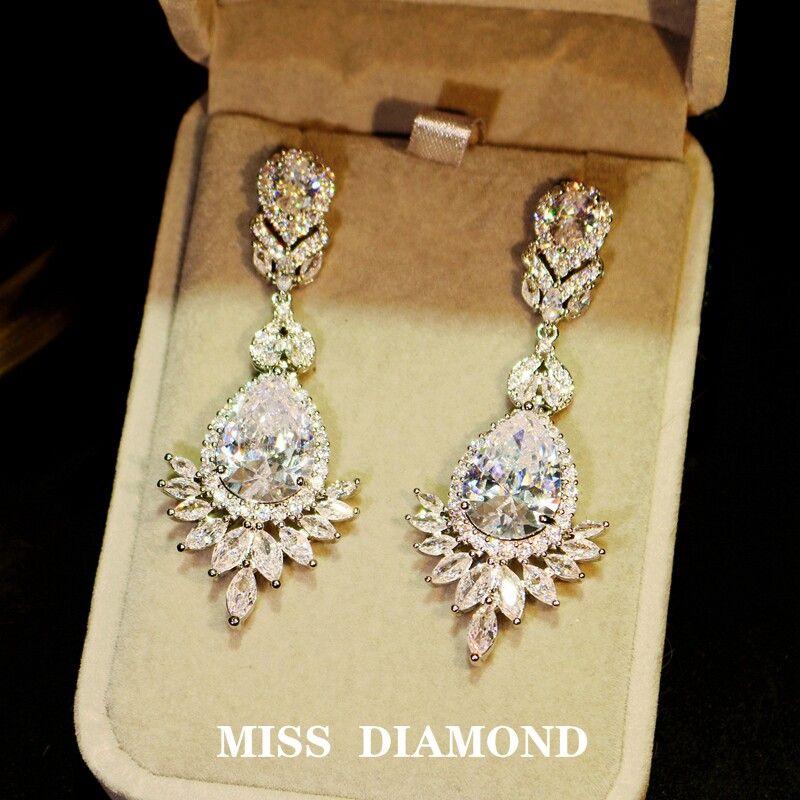 

Banquet Formal Dress Long Earrings 5A Zircon Retro Shining Luxury Dense Nail Group Inlaid European and American Court Bridal Stud Earrings Jewelry [White] Ear Needle Style
