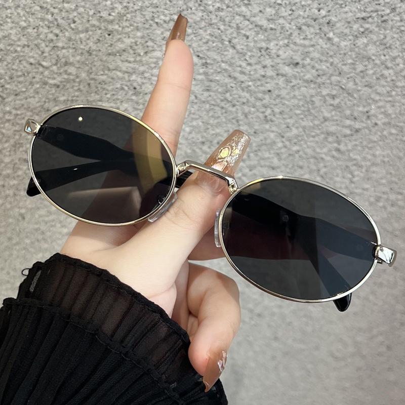 Oval Metal Personality Large Frame Sunglasses Women'S Retro Street Sunglasses