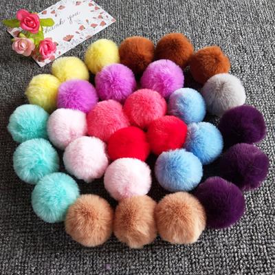 5 Stück Flauschige Plüschbälle Weiche Pompones Kunstfell Pompom DIY Kinderspielzeug Hochzeitsdeko Pom Poms Filzball Nähen Bastelbedarf Geschenke
