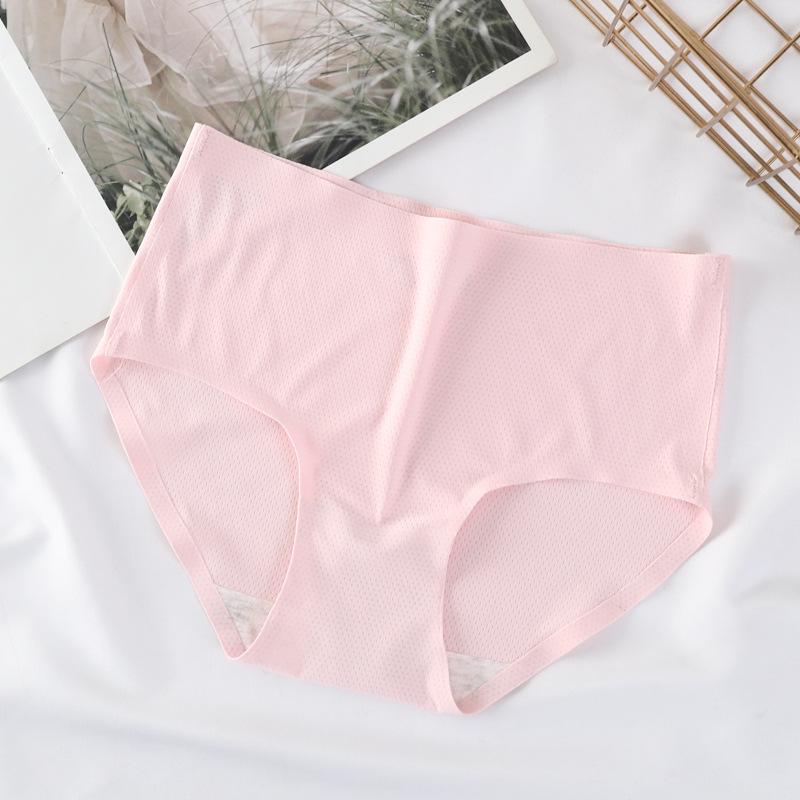 Women's Mid-Waist Seamless Ice Silk Briefs with Breathable Holes and Cotton Crotch