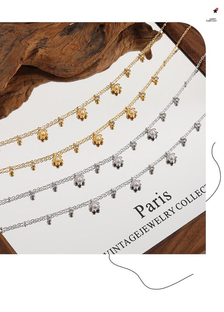 Korean Style Titanium Steel Small Flower Diamond Necklace for Women - Sweet Design Clavicle Choker