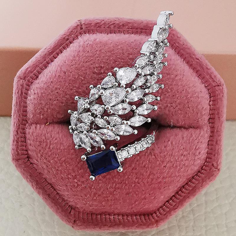 European & American Chic Adjustable Ring: Niche Luxury Style for Women