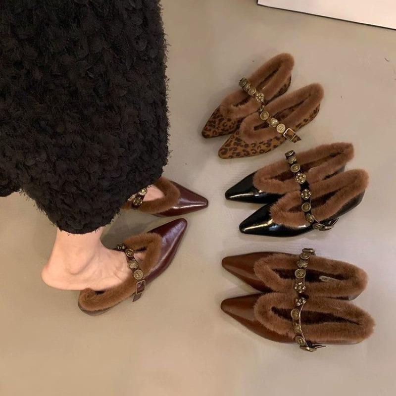 Designer Women Winter New Pointed Toe Loafers Retro British Style Warm Boots Women Casual Slip on Women Shoes Botas De Mujer