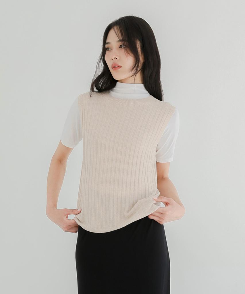 Sekeonseukin 3D Knit Rib Sleeveless Pullover