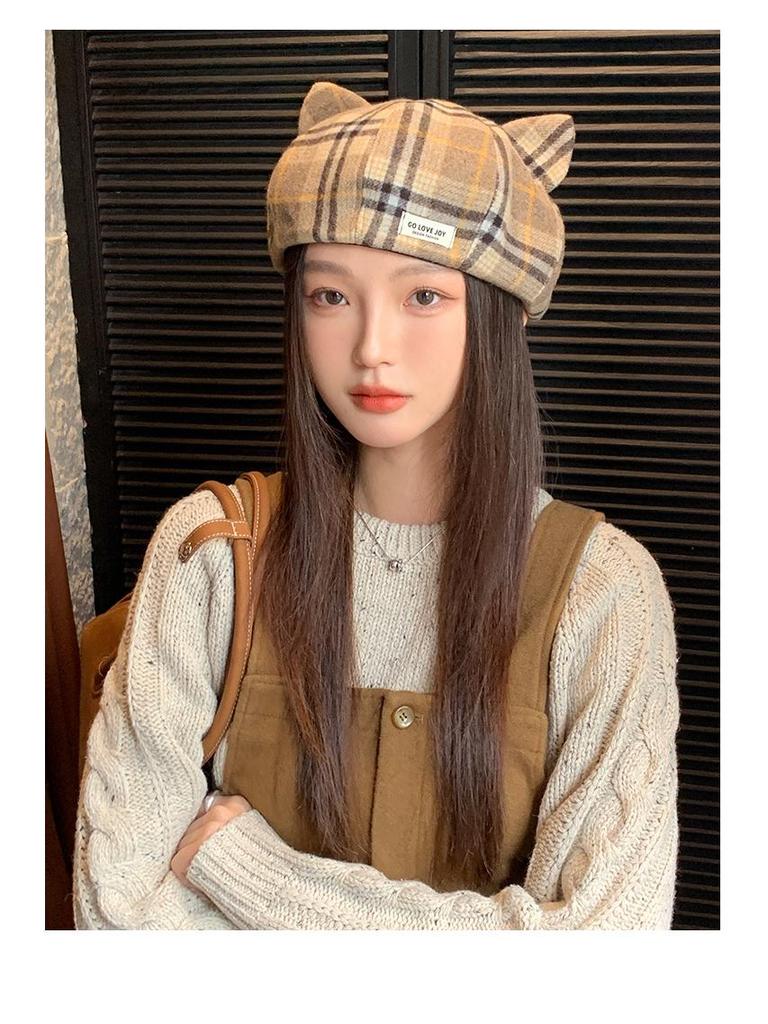 Classic Plaid Wool Beret with Cute Cat Ears - Artistic Painter Style for Autumn/Winter