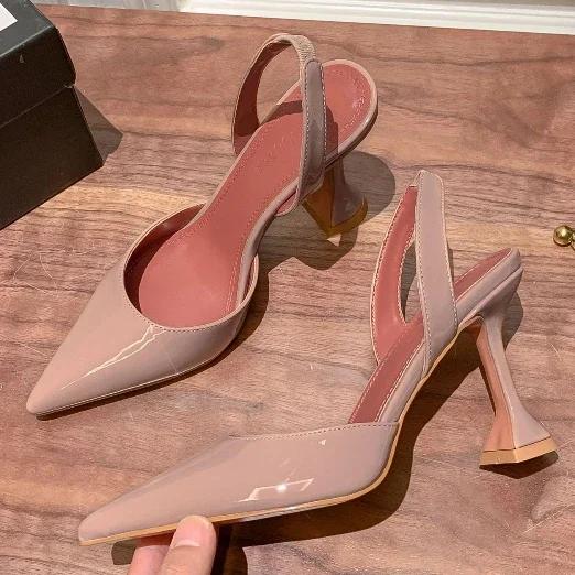 

Туфли на каблуке цвета бокала для вина с острым носком, женские, лето 2024 г., новая корейская версия сандалий со свободным ремешком The Hollow Bag Head 43 телесный