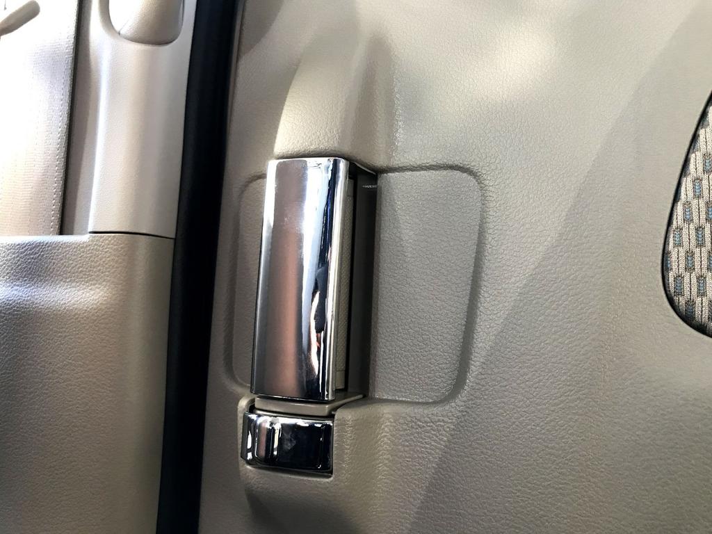 BRIGHTZ Chrome Inner Sliding Door Handle Covers for the Scrum Van DG17V DG (4-Piece Set) [INS-DHC-010-4PC] (DG17, G17, 17-inch) (Product Code 26842)