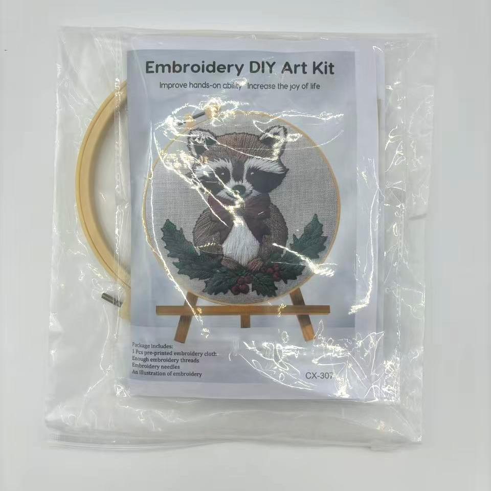 1set Christmas animal embroidery kit, suitable for beginners, includes English stitch instructions. DIY embroidery craft material kit.