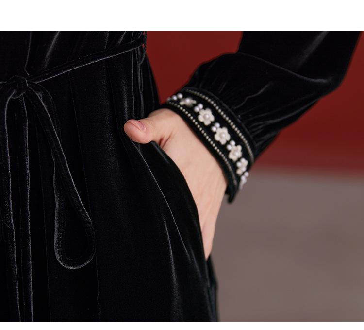 Festive Velvet Silk Dress: Round Neck, Solid Color, Mid-Length Skirt for Women 1983