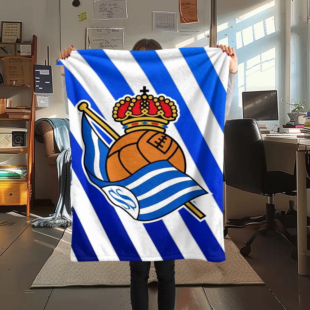 1Pc Real Sociedad Print Flannel Blanket, High Quality Comfortable for All Seasons, Home Decor, Warmth and Comfort, Perfect for Christmas Gifts