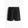 H M Relaxed Fit Twill berMuda sHorts Black