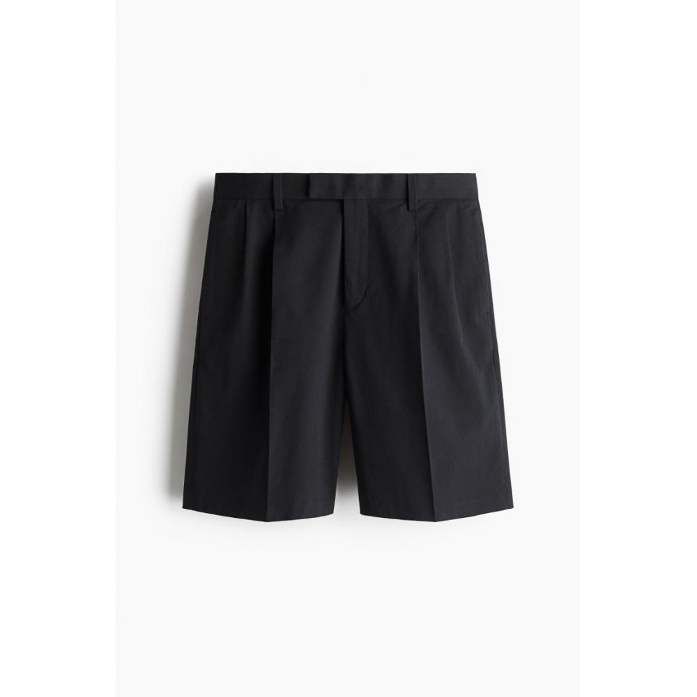 H M Relaxed Fit Twill berMuda sHorts Black