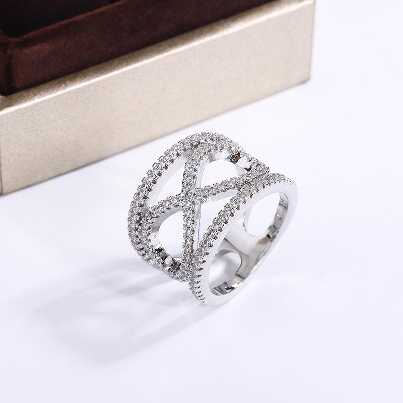 

Новое европейское и американское медное кольцо с бриллиантами из настоящего золота с радужным персонализированным модным бесконечным ювелирным изделием No. 10