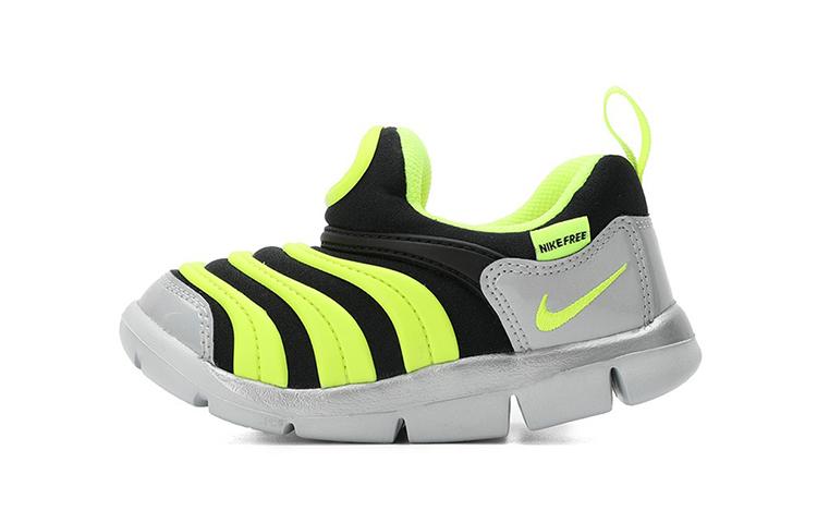 Nike Dynamo Free Y2K TD  Black Volt  22