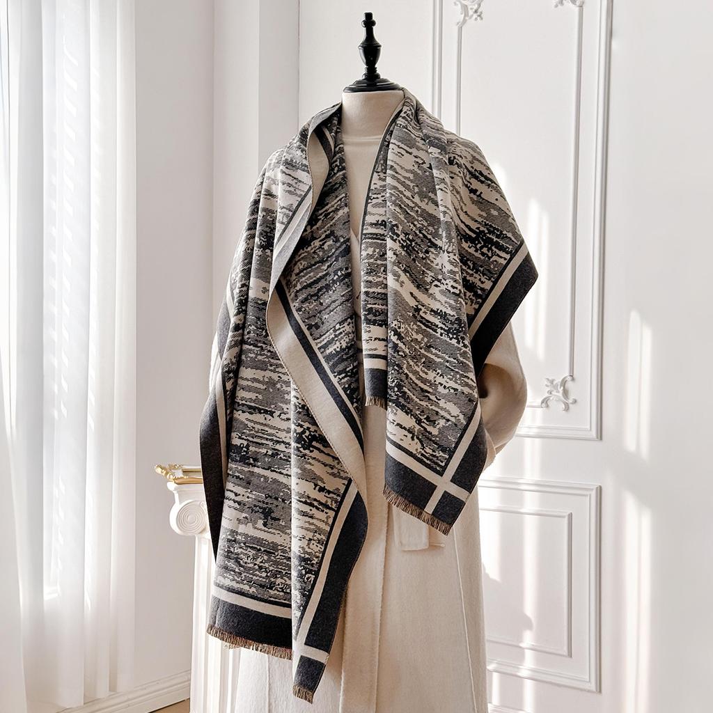 2025 Brand Elegance Two-Sided Print Scarf Soft Warm Fringe Pashmina Shawl Autumn and Winter Outdoor Coldproof Windproof Blanket