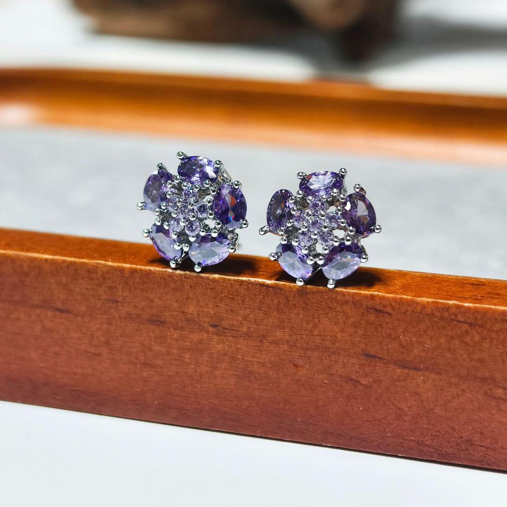 Gushen Petal Purple Zircon Stud Earrings - Lightweight, Cute Korean Style, Versatile Women's Floral Earrings.
