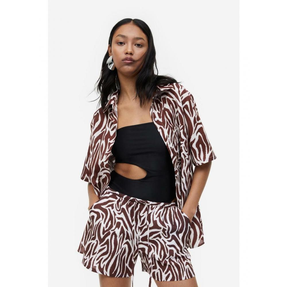 

H&M Льняные шорты без застежки Темно-коричневые с принтом зебры 1137680014