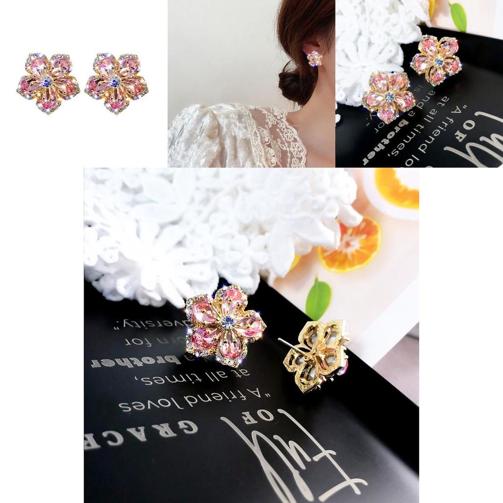 Flower Shaped Zircon Ear Studs With Silver Needle For Gift And Party Wear