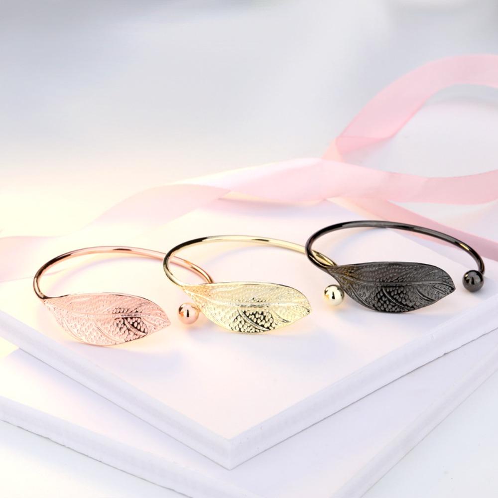 Elegant Leaf Bracelet Boho Chic Open Branch Bangle Handmade Fashion Jewelry for Women