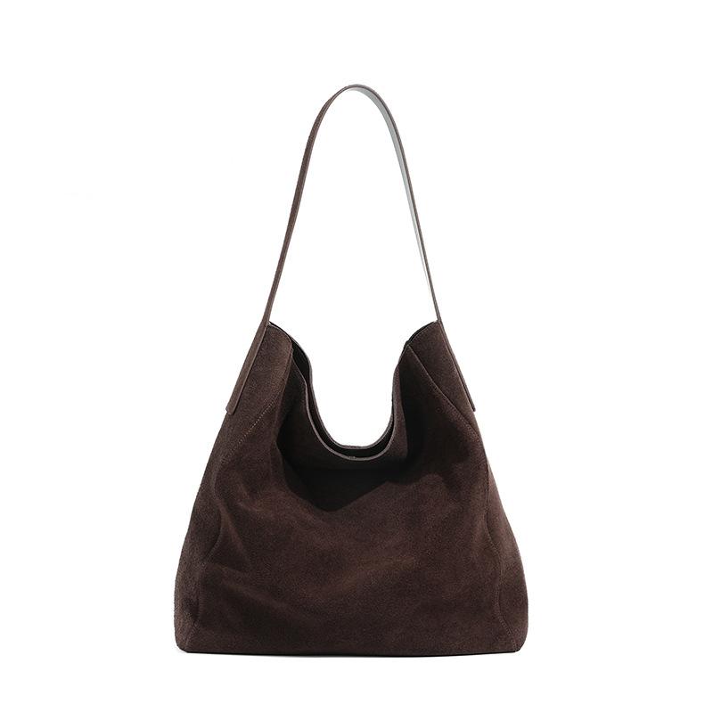 

Suede autumn and winter suede matte tote bag, first-layer cowhide large-capacity high-end shoulder bag. ебеновий