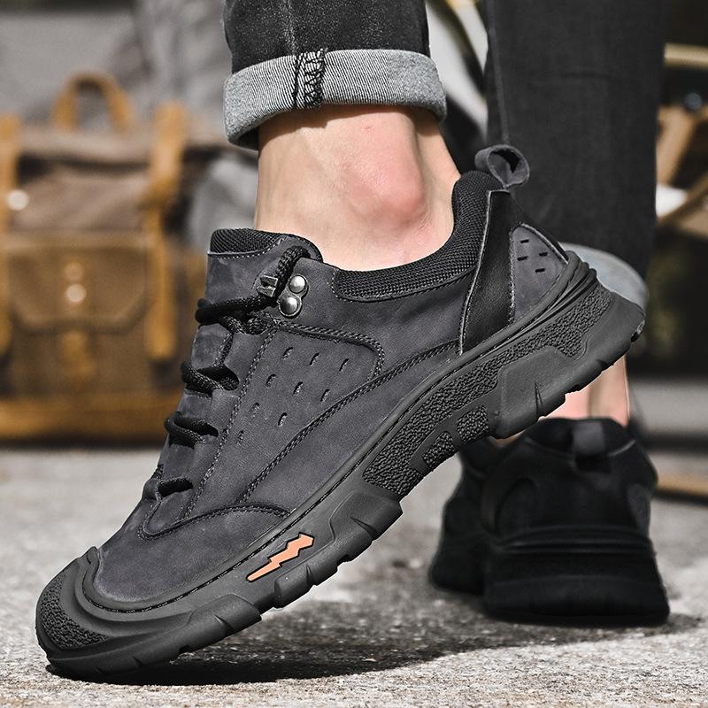 The first layer of cowhide fashion outdoor hiking shoes versatile waterproof sports casual shoes comfortable men's outdoor sports shoes