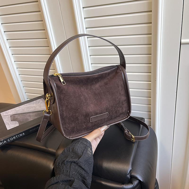 Fashion Crossbody Bag For Women With Zipper Closure And Cell Phone Pocket For Daily Use