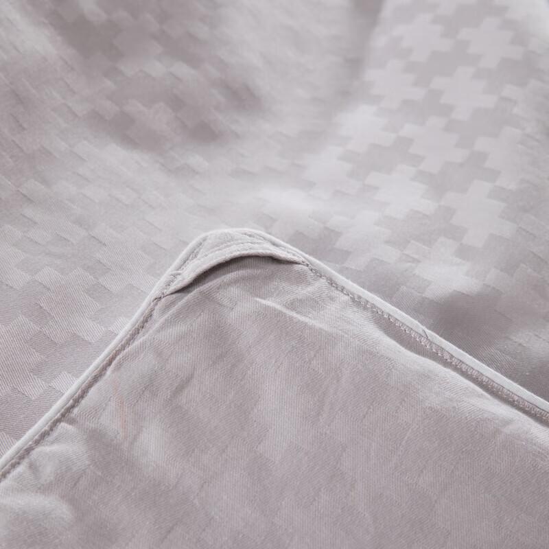 MUJI Cotton Mulberry Silk Blend Comforter