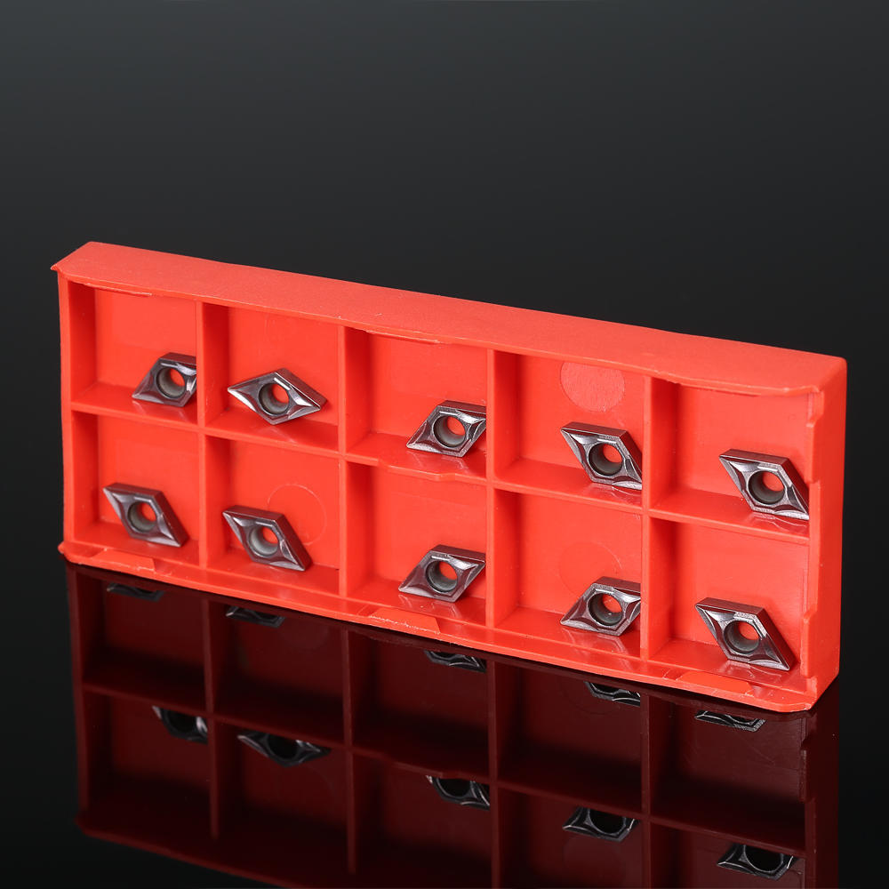 10 st/låda DCMT070204 VP15TF DCMT21.51 Karbidinsatser för CNC-svarvverktyg