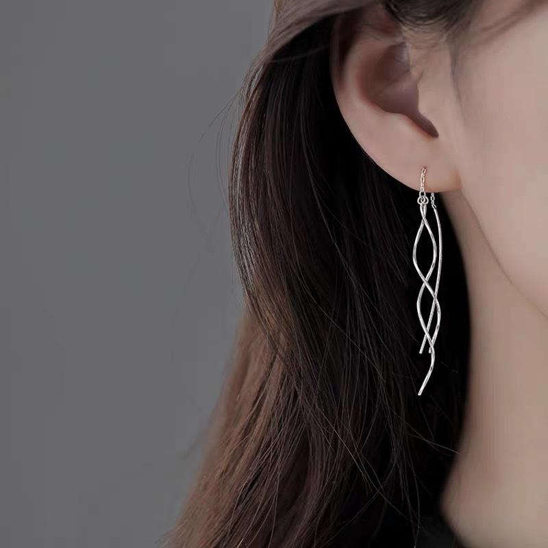 ear lines earrings and elegant 1 pair of wavy tassel for ladies long fashionable simple and high-end  Accessories