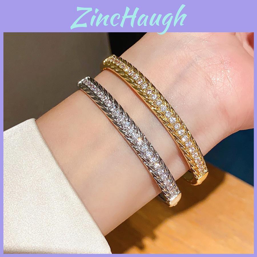 Copper Zirconia Textured Clasp Bracelet With Elegant Design For Women