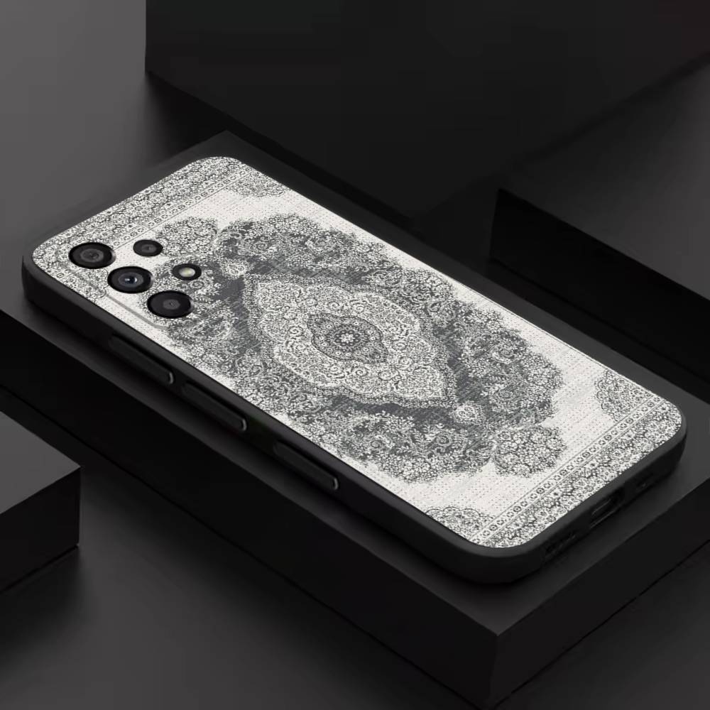 Persian Carpet Floral Pattern For Samsung S 26,25,24,23,22,30,21,10,9,Ultra,Plus,Lite,FE,4,5G Black Soft Case Phone Case