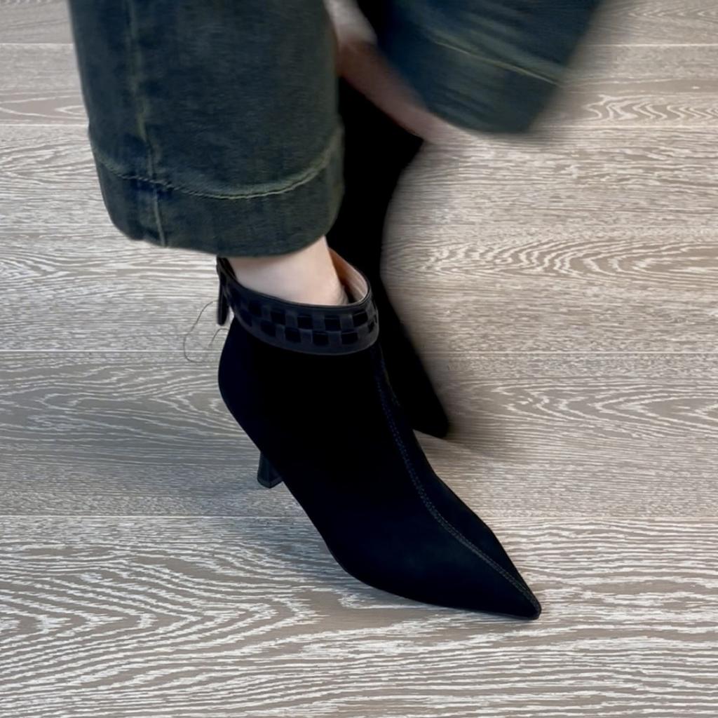 7.5Cm Korean Version of Fashion High-heeled Short Boots Women's Autumn and Winter Versatile Pointed Boots Black Fashion Temperament and Ankle Boots