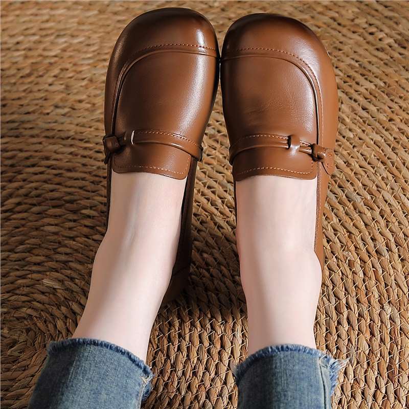 Spring and autumn new single shoes soft-soled mother shoes leather shoes genuine leather retro ethnic style medium heel light women's shoes