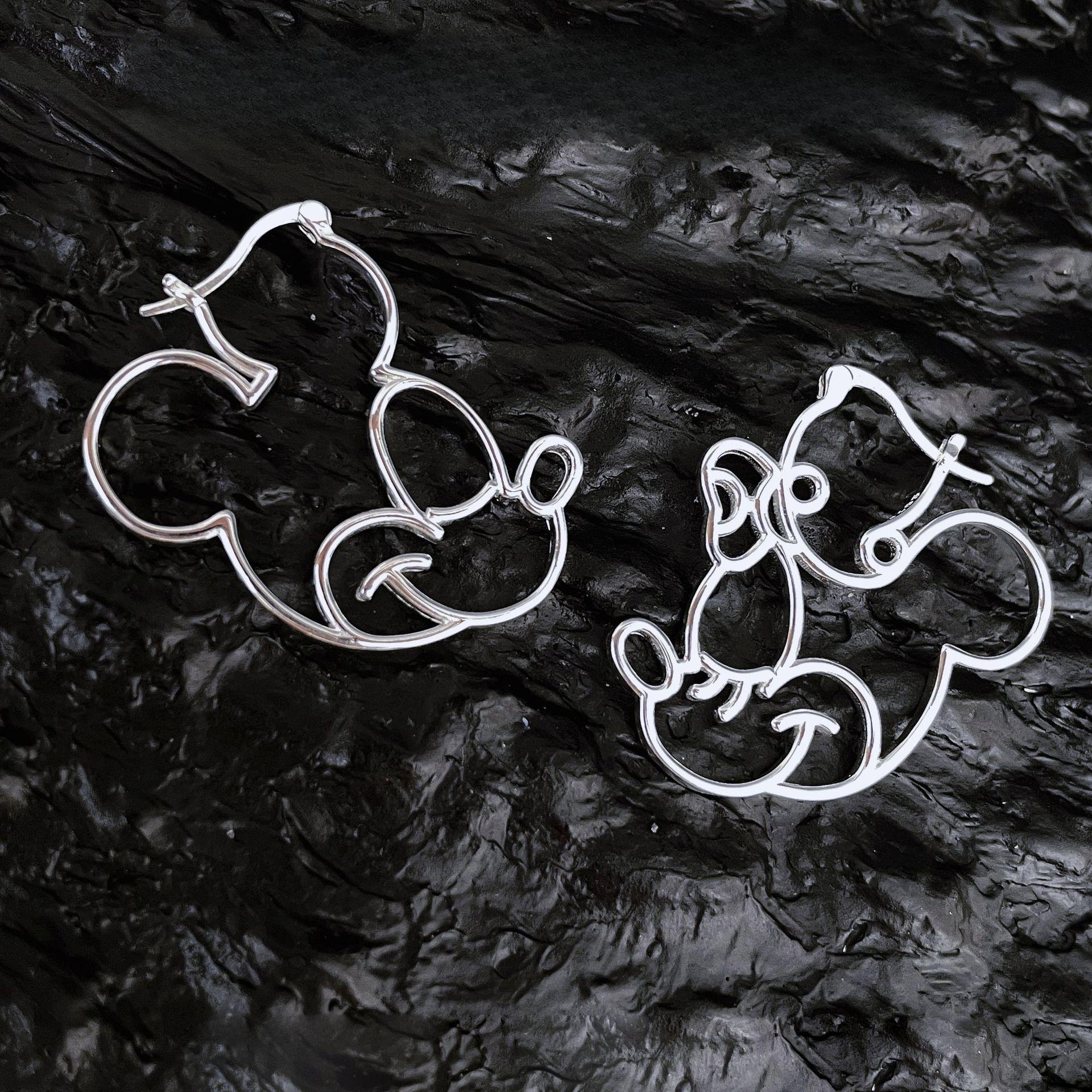 

Earrings Women Ins Niche Design High Sense Fashion New Trend Versatile Earrings