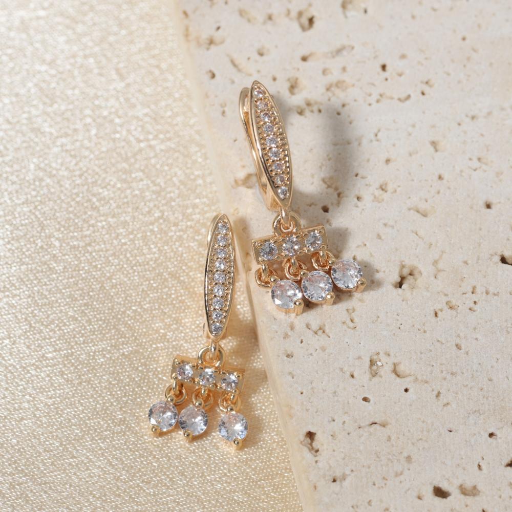 1 Pair Cute Little Crab Dangle Earrings for Women Zirconia Earring Jewelry Wedding Party Accessories