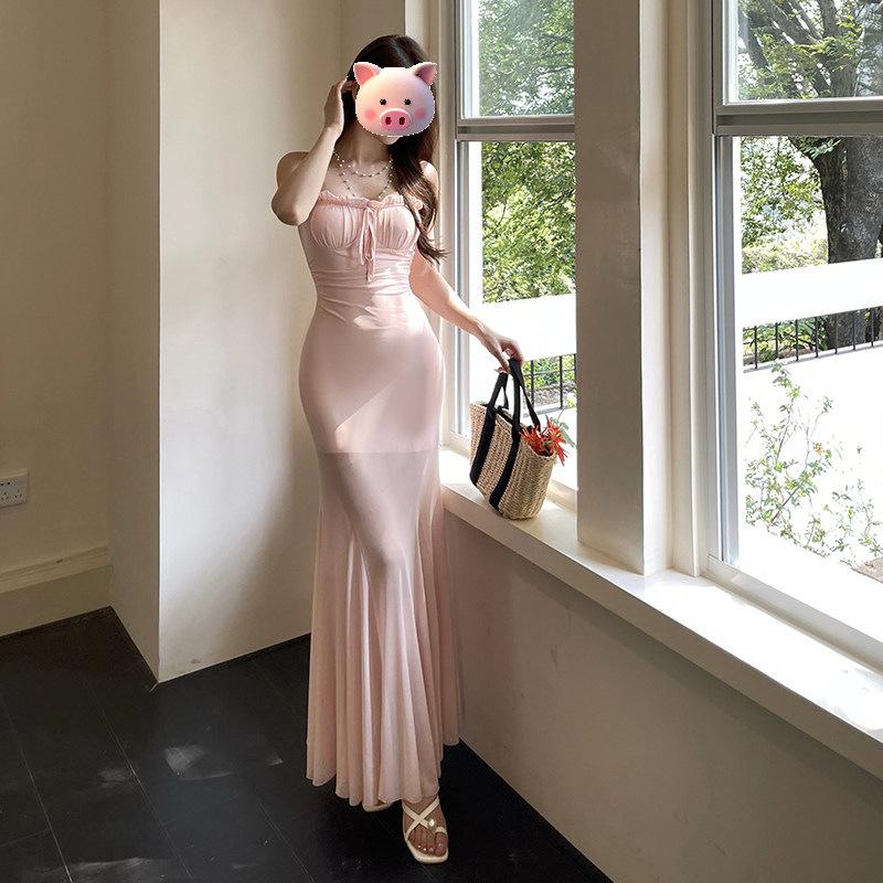 French Pure Desire Spice Girl Temperament Waist Suspender Dress Slim and Thin Design Pink Fishtail Hip Skirt