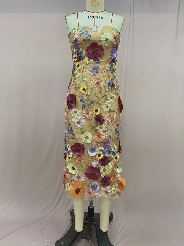 2025 Europäisches und amerikanisches sexy ärmelloses Midikleid mit bunter 3D-Blumenstickerei