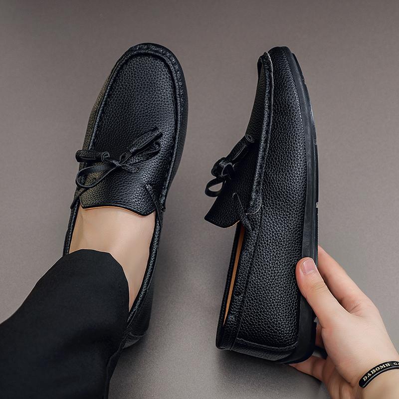 Spring Autumn Leather Lazy Loafers men Round Toe Soft Sole Flat Shoes Lightweight Walking Shoes Versatile Casual Shoes